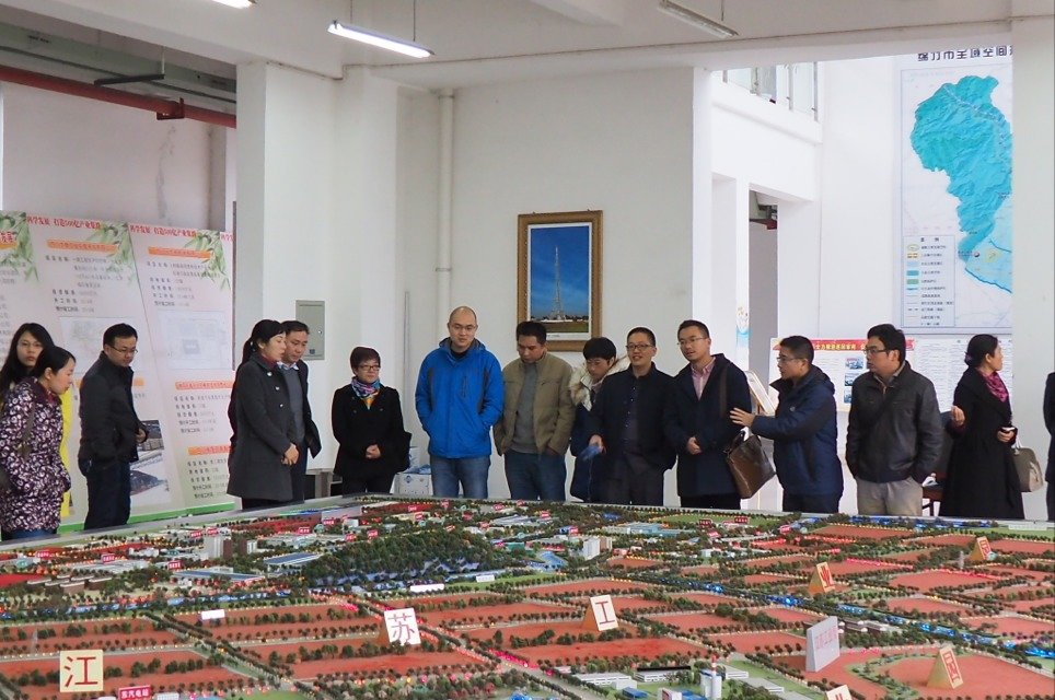 参观绵竹市经济开发区